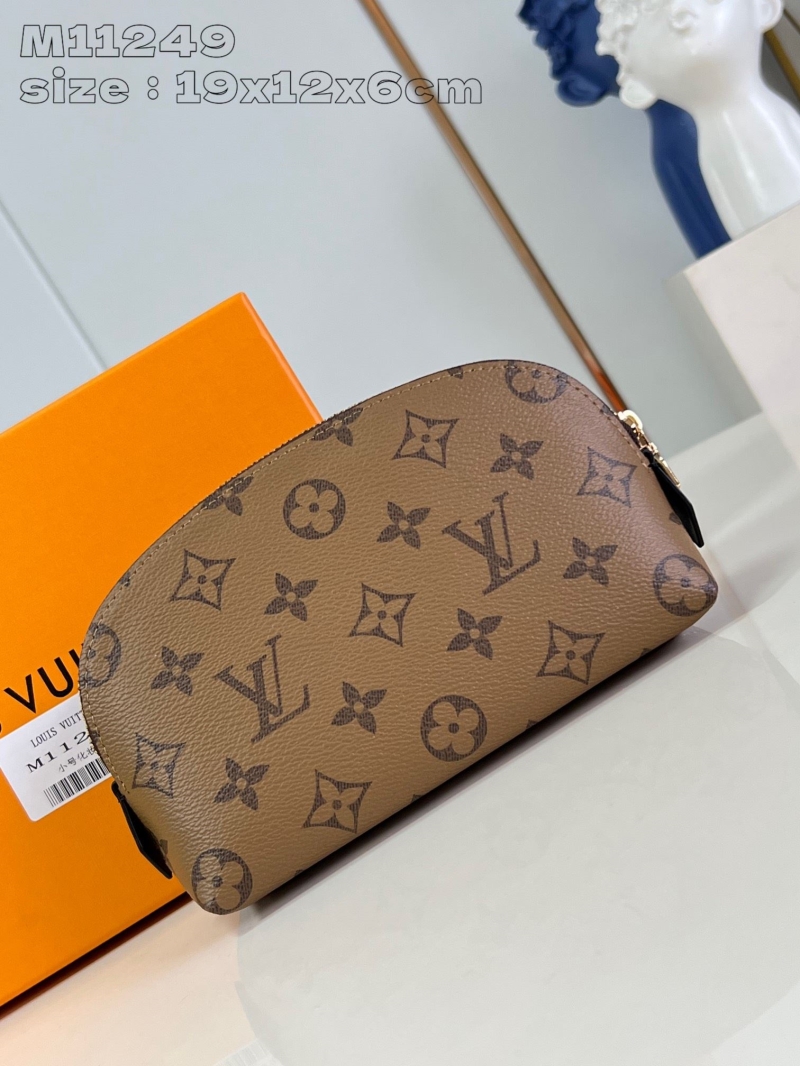 LV Clutch Bags